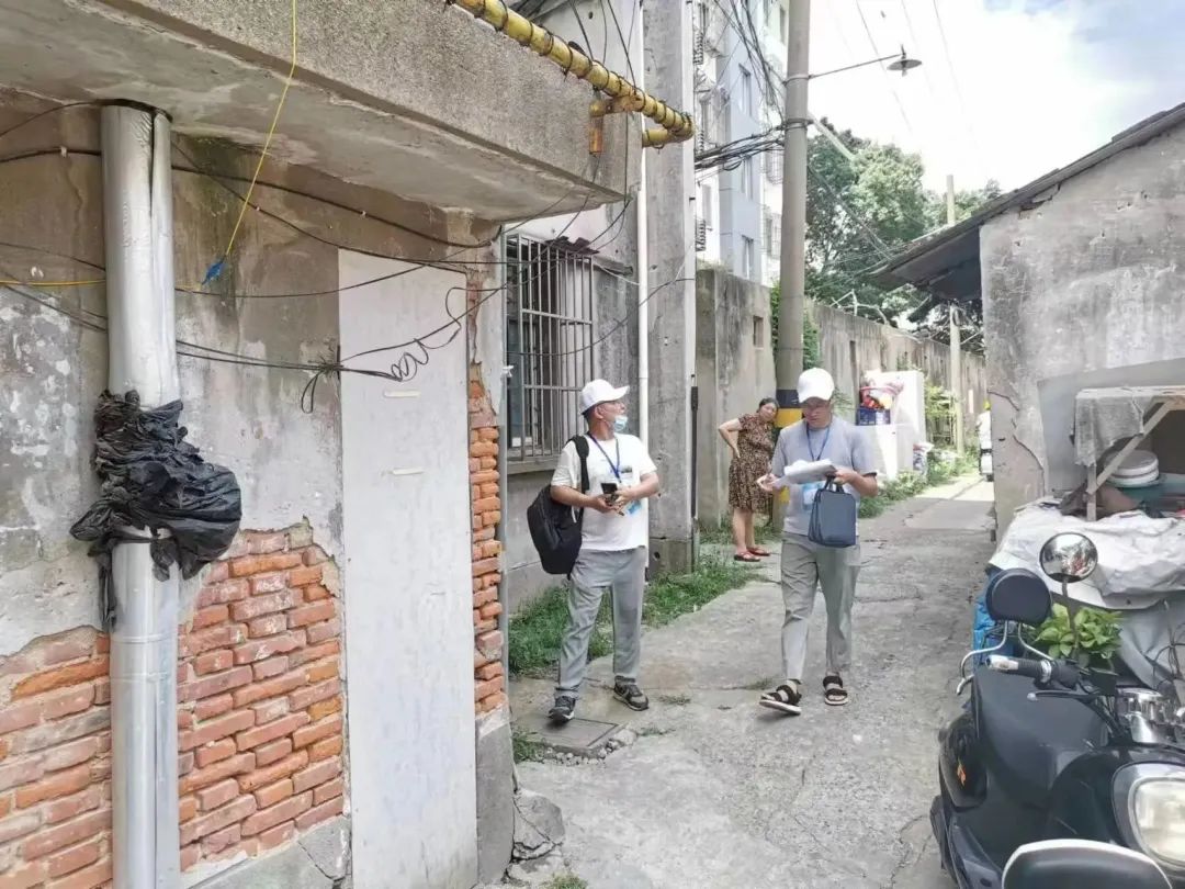全新“征”程，万丰里地块综合改造项目签约交房！