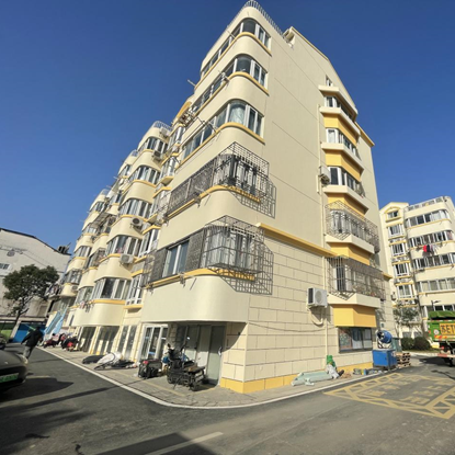 奋进春天里，老旧小区实现“逆生长”