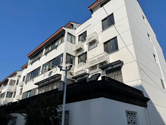 奋进春天里，老旧小区实现“逆生长”