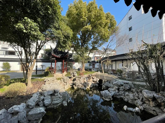 奋进春天里，老旧小区实现“逆生长”
