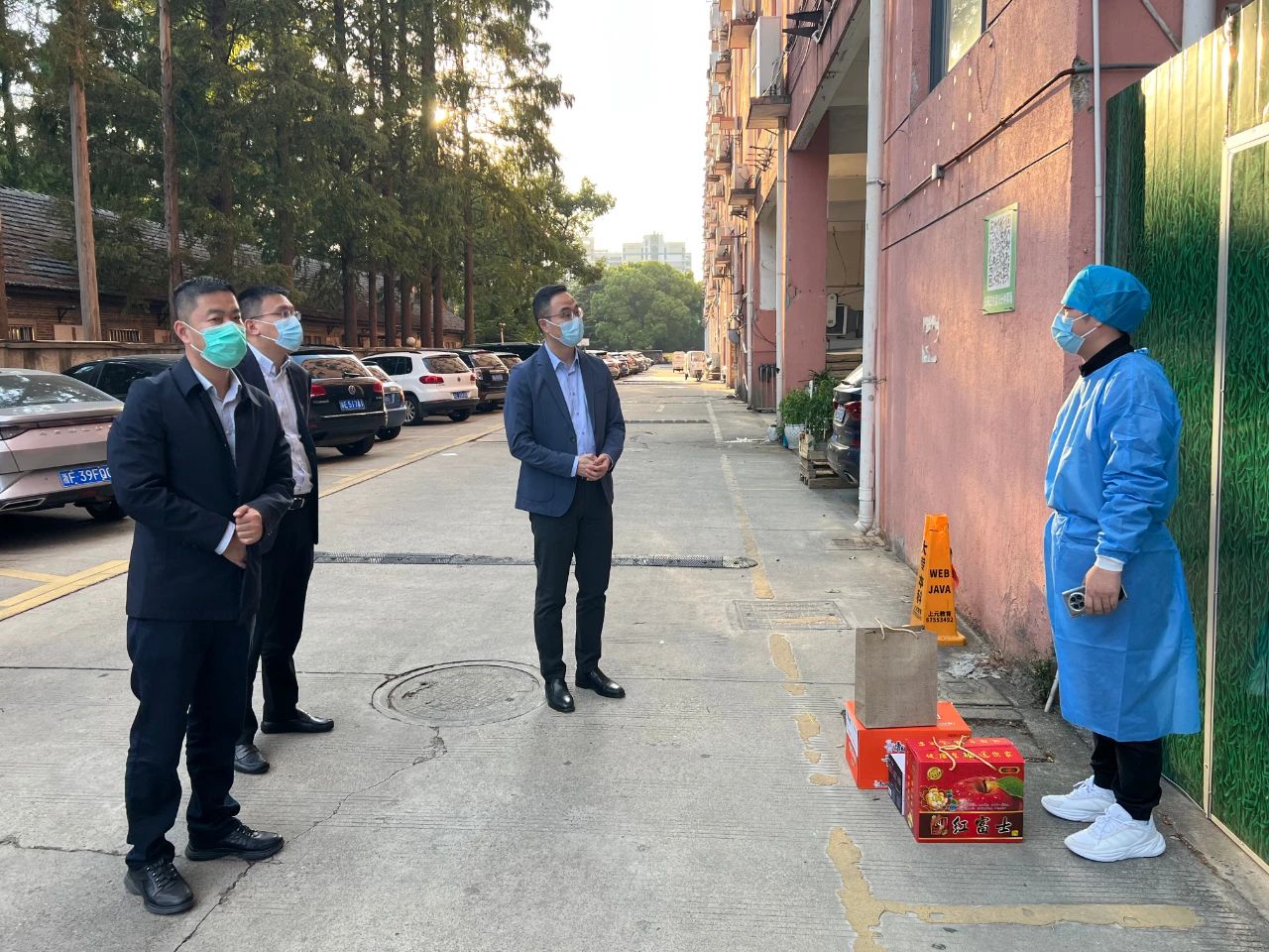 抗疫共聚力 慰问暖人心